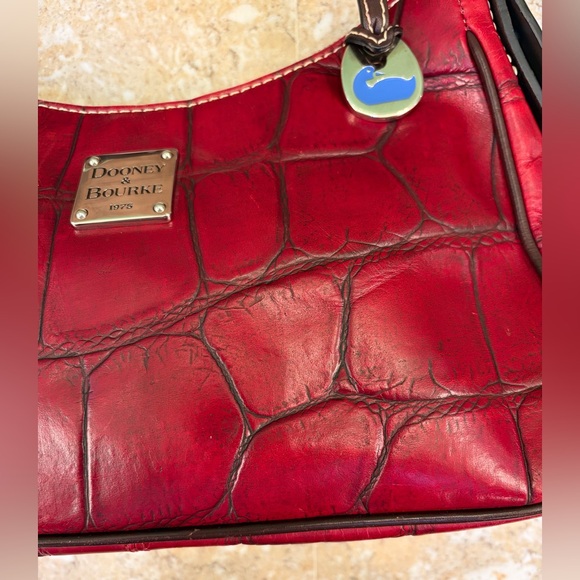 Dooney & Bourke Luna Red Croc Hobo Shoulder Bag Excellent Preowned Gorgeous - Picture 3 of 16